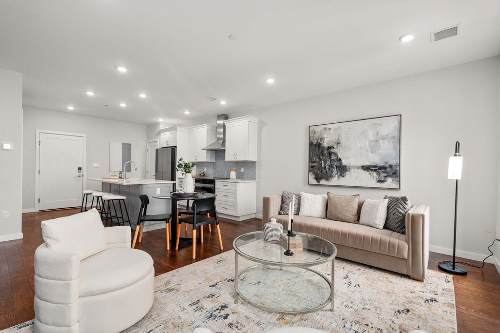 267 Old Colony # 509