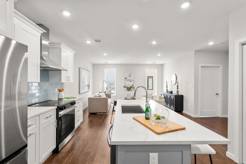 267 Old Colony # 509