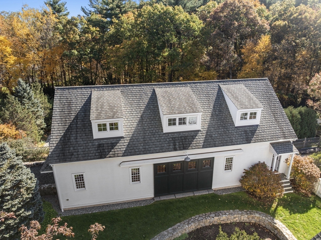 10 Queen Anne Rd