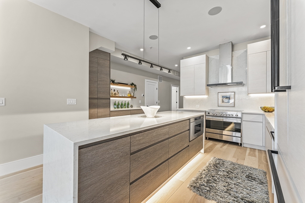 327 Alewife Brook Pkwy # A