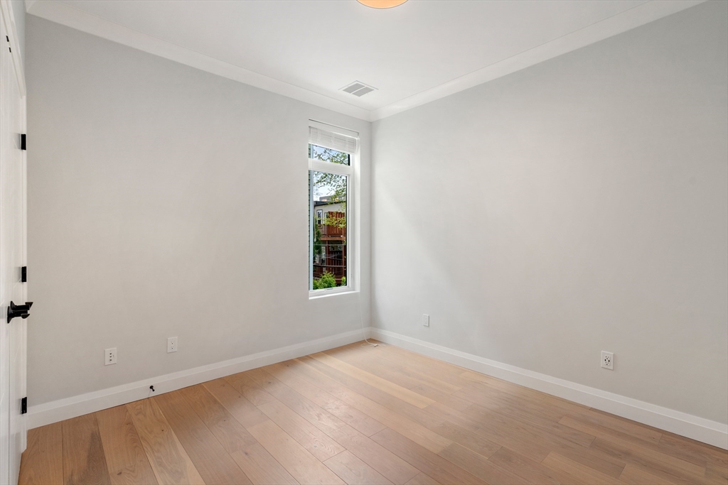 142 Pleasant Street # 3
