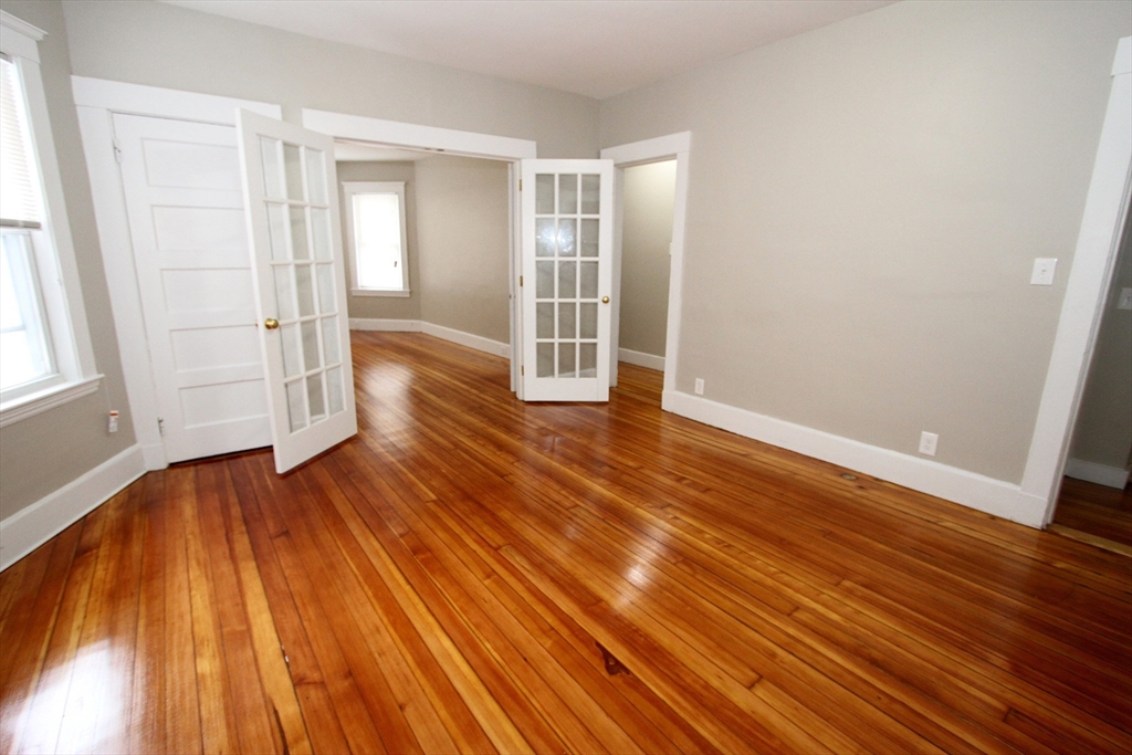 18 Howes Street # 2