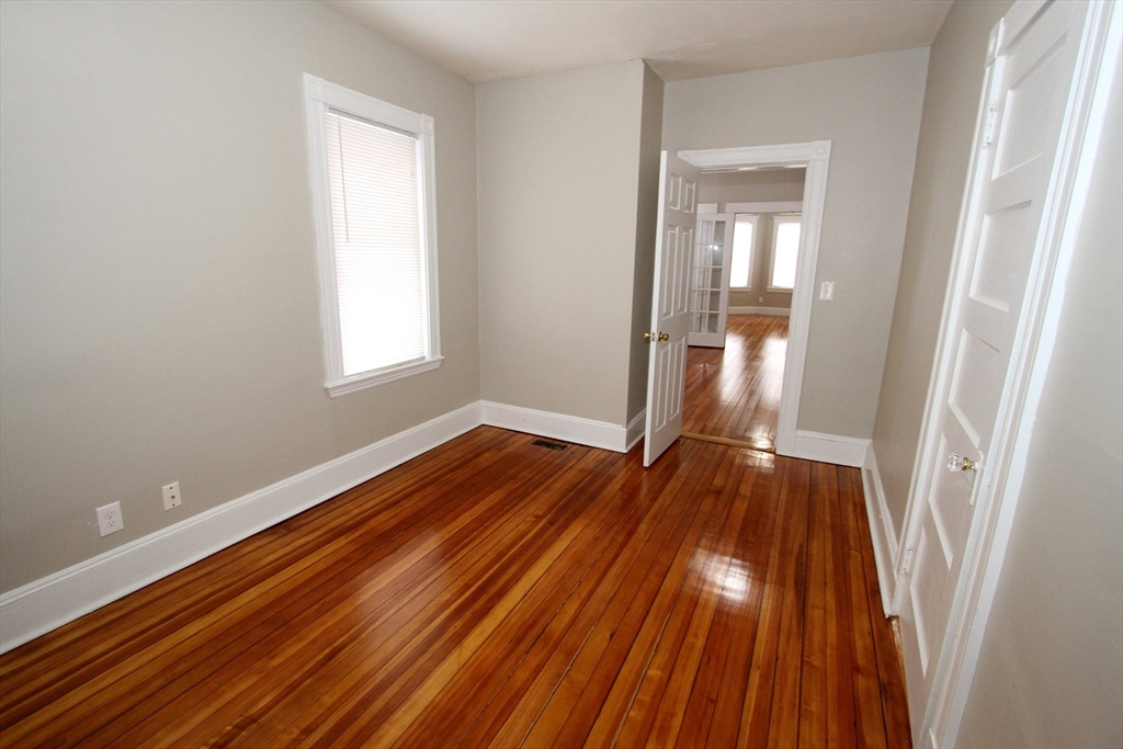 18 Howes Street # 2