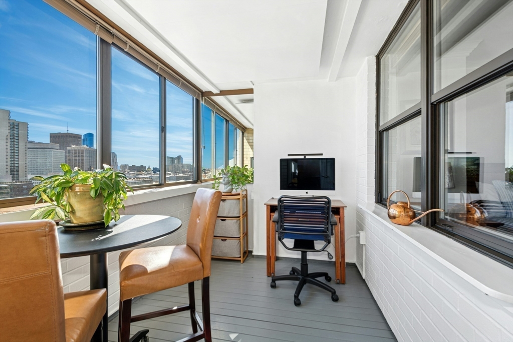8 Whittier Pl # 22D