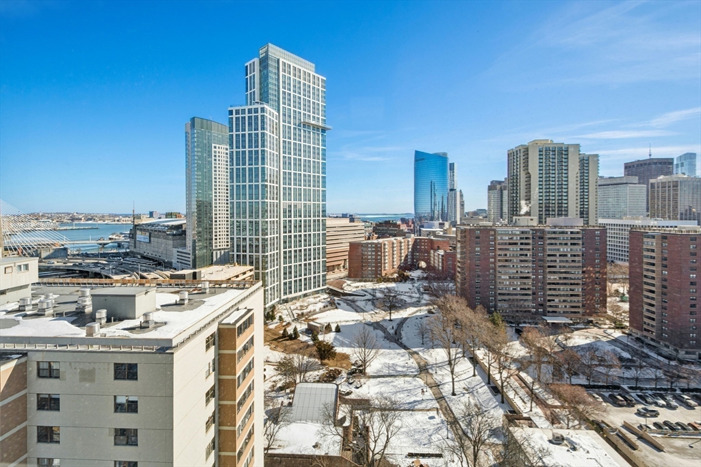 8 Whittier Pl # 22D