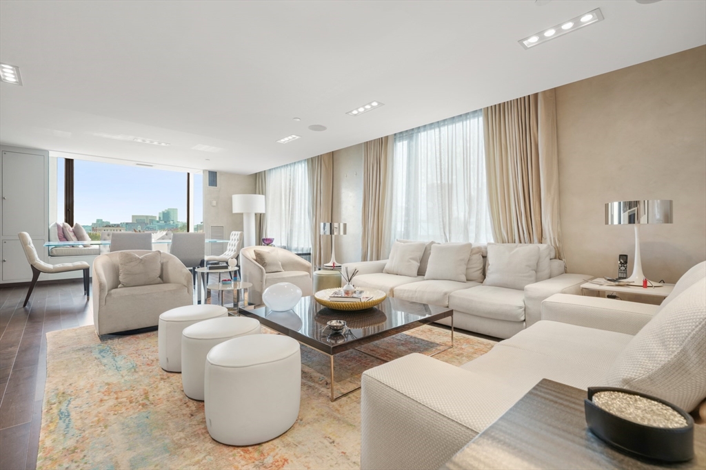 220 Boylston Street # 9017