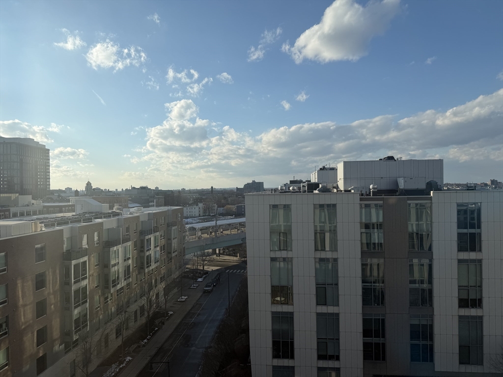 2 Earhart Street # 904