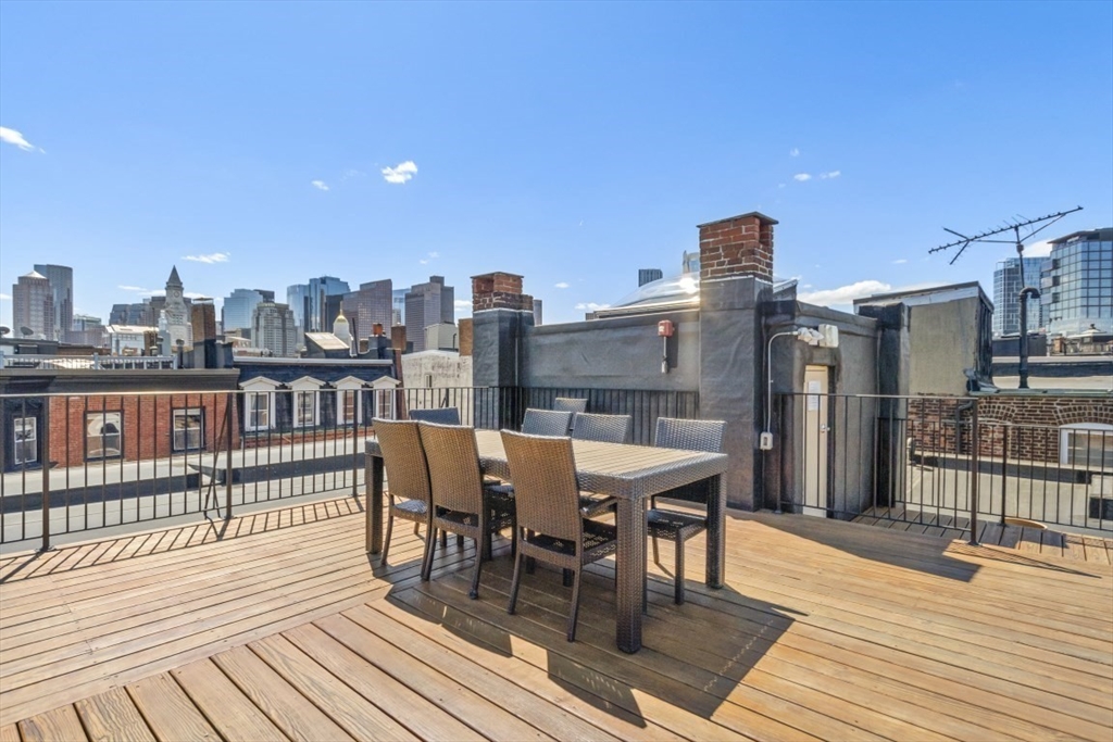 12 Battery Street # 4