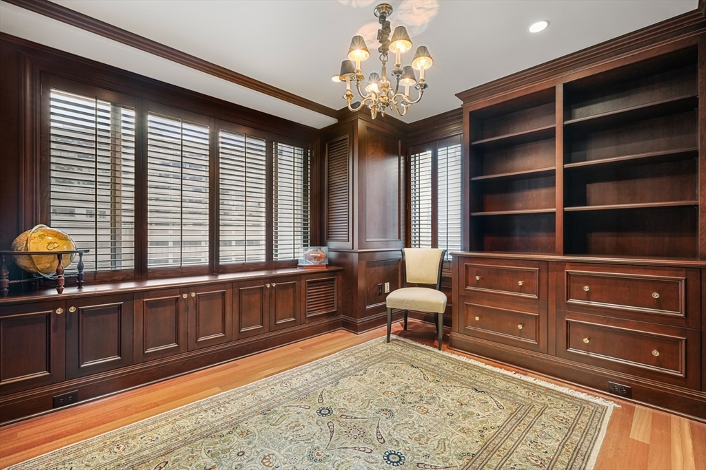 1 Huntington Avenue # 603