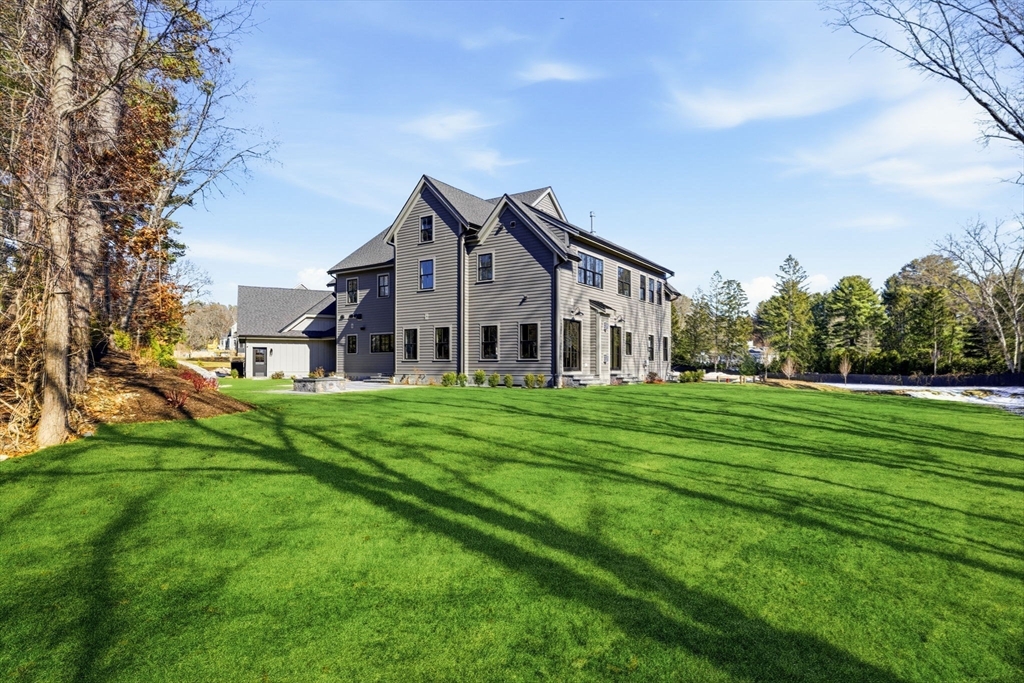 9 Tuttle Lane