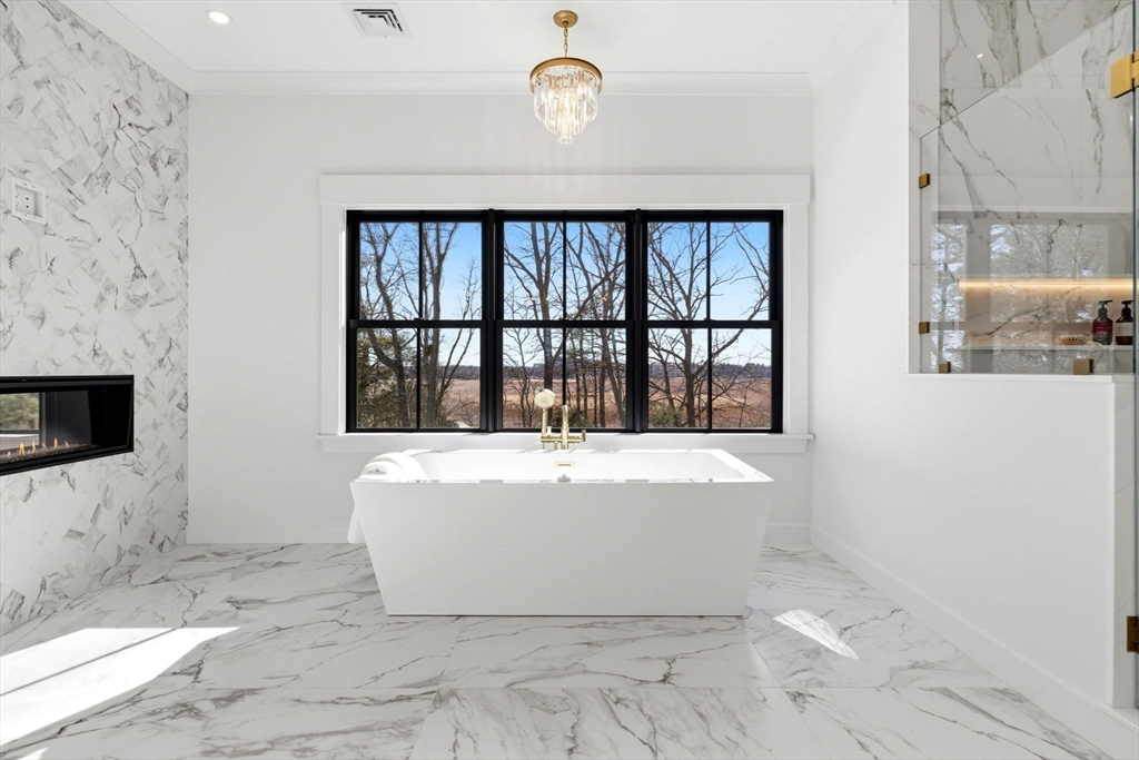 9 Tuttle Lane