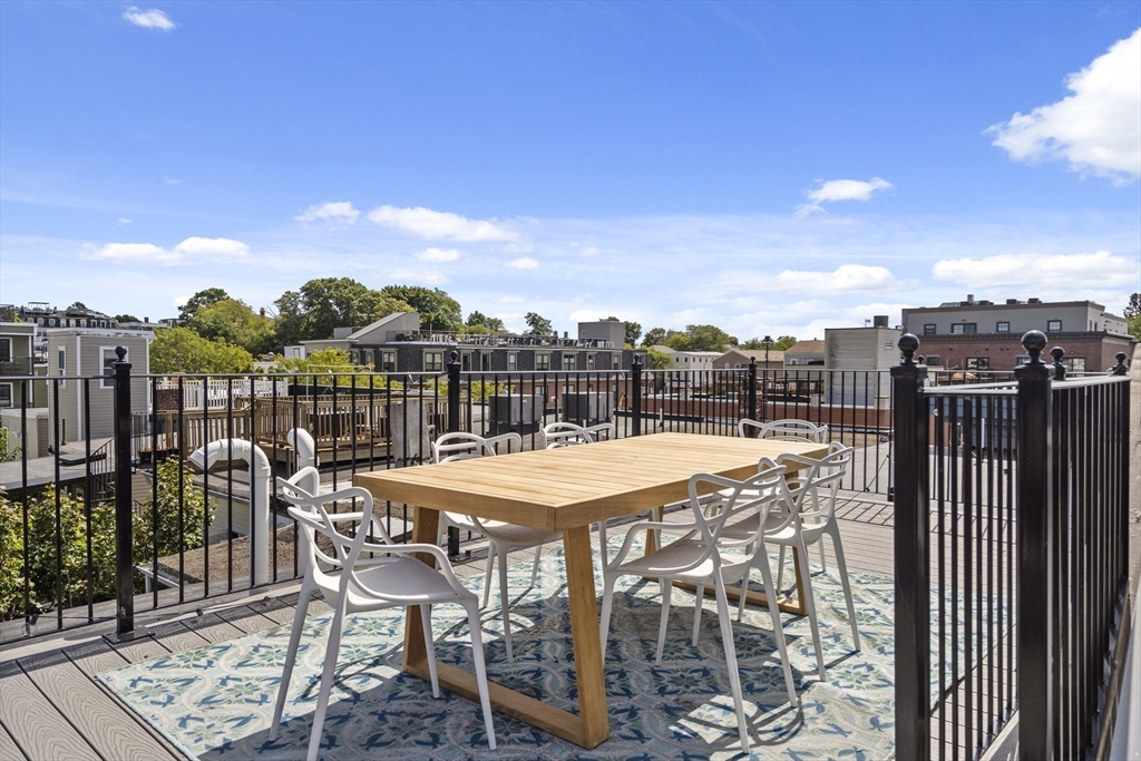 586 E 3rd # 3