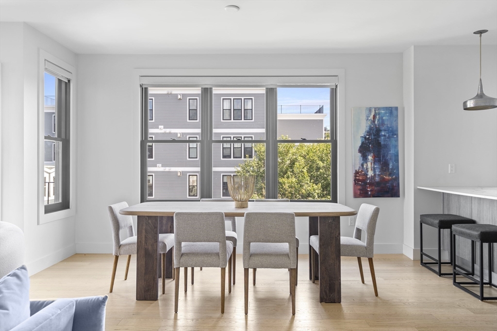 586 E 3rd # 3