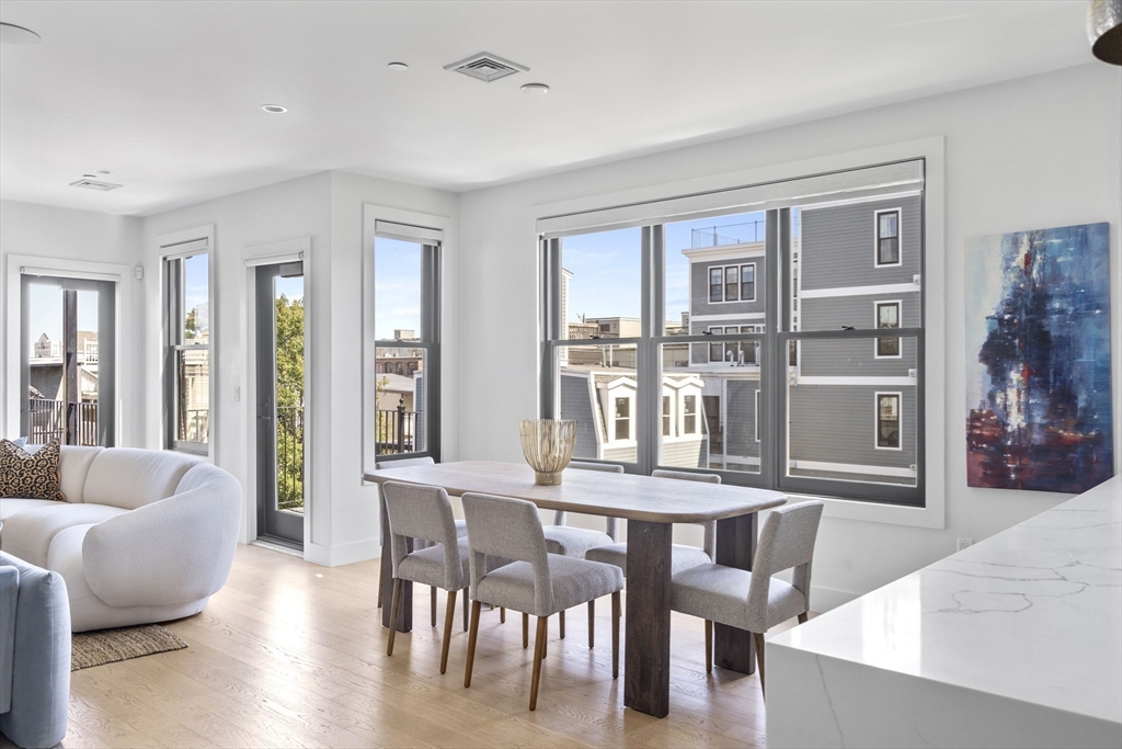 586 E 3rd # 3