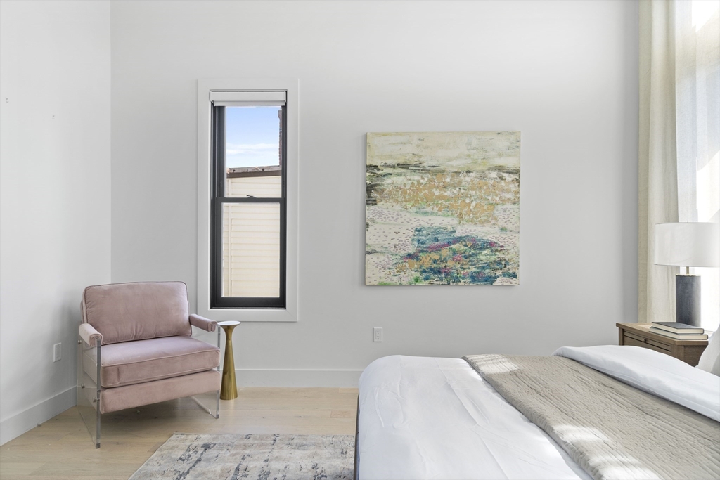 586 E 3rd # 3