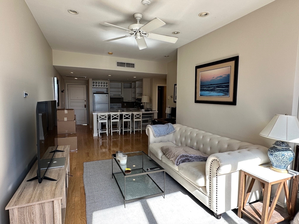 160 Commonwealth Avenue # 704