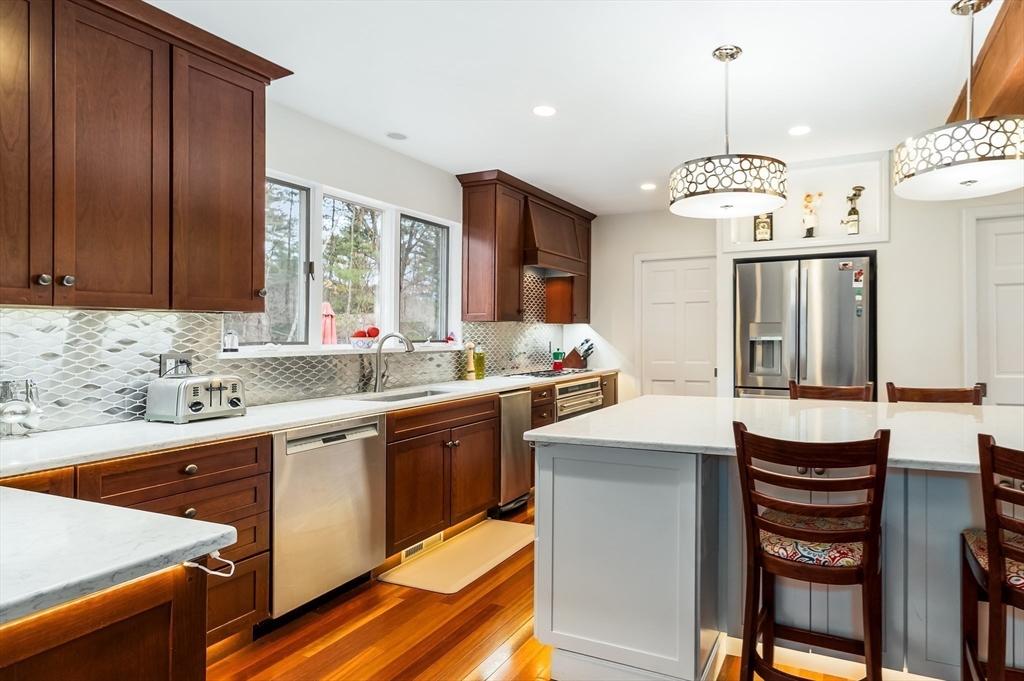 5 Comstock Lane