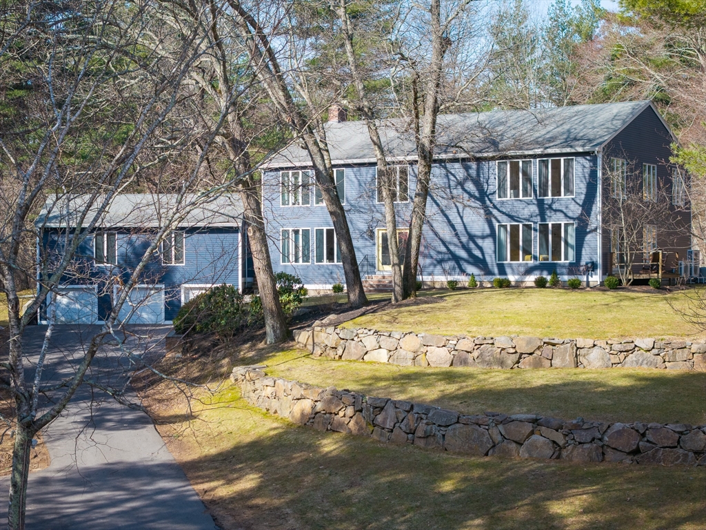 5 Comstock Lane