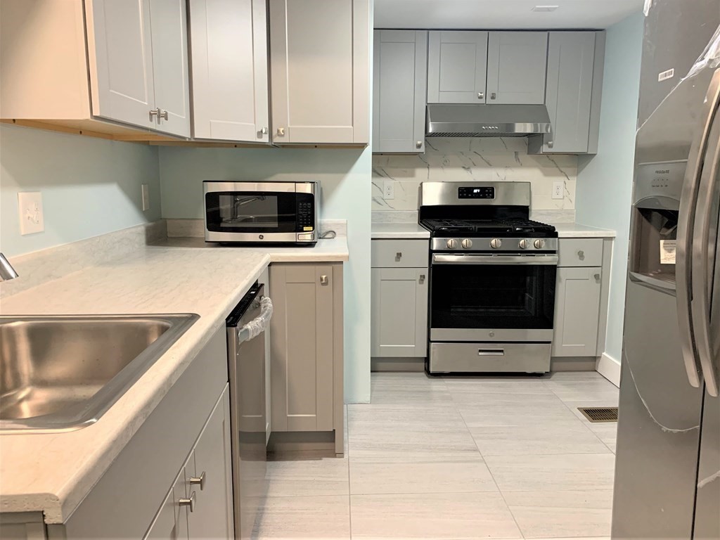 19 Bradbury St # 19