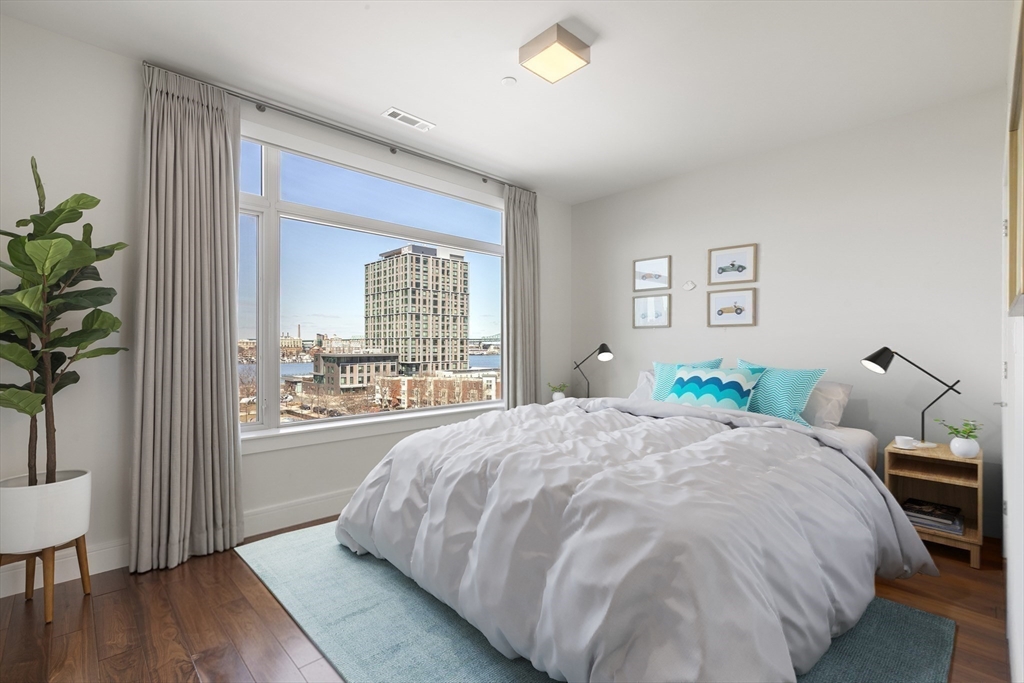 99 Sumner St Unit: PH621