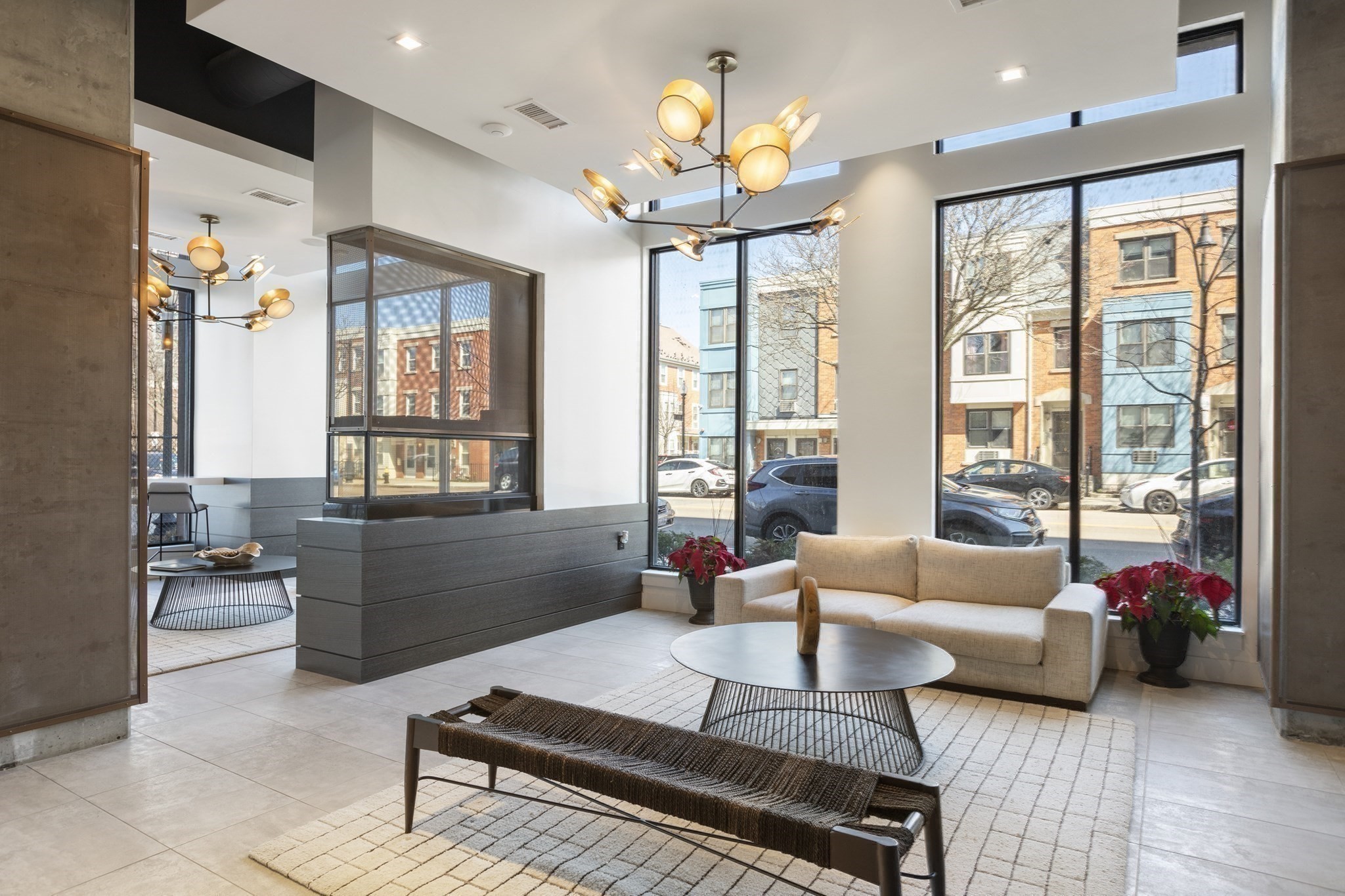 99 Sumner St Unit: PH621