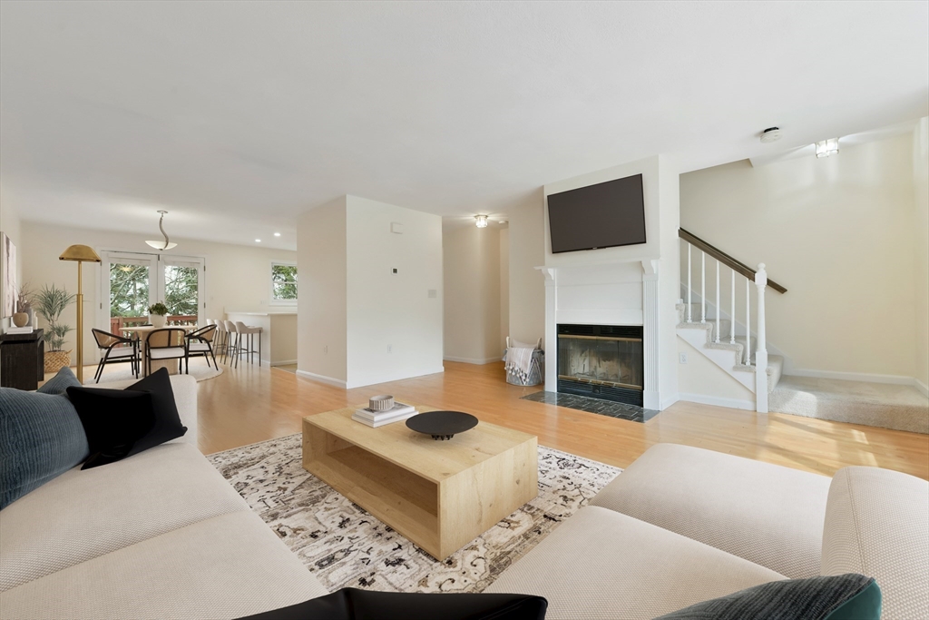 1045 Washington Street # 2