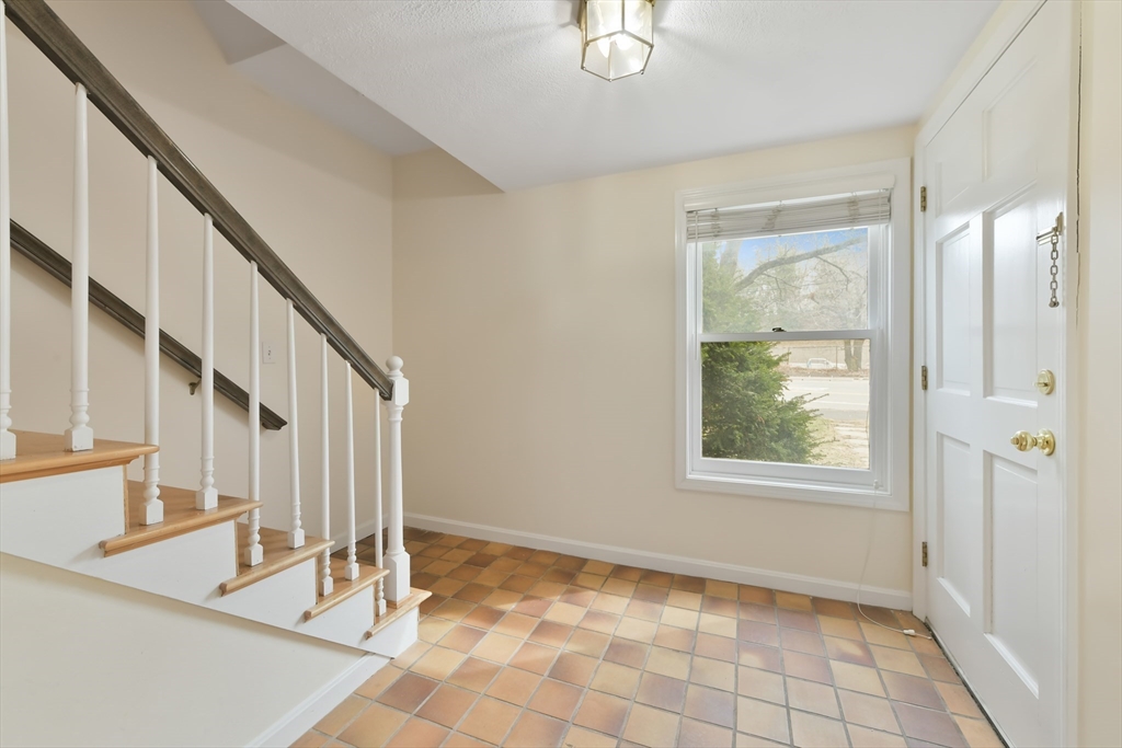 1045 Washington Street # 2