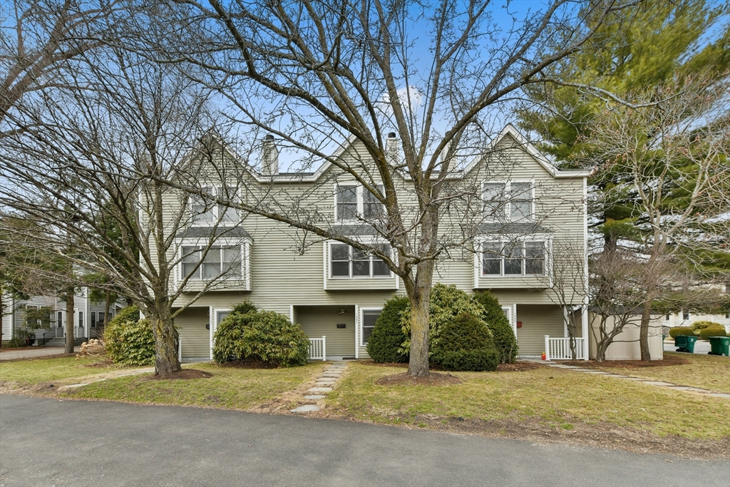 1045 Washington Street # 2