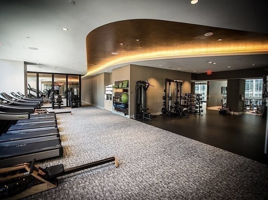 1 Franklin St # 4602