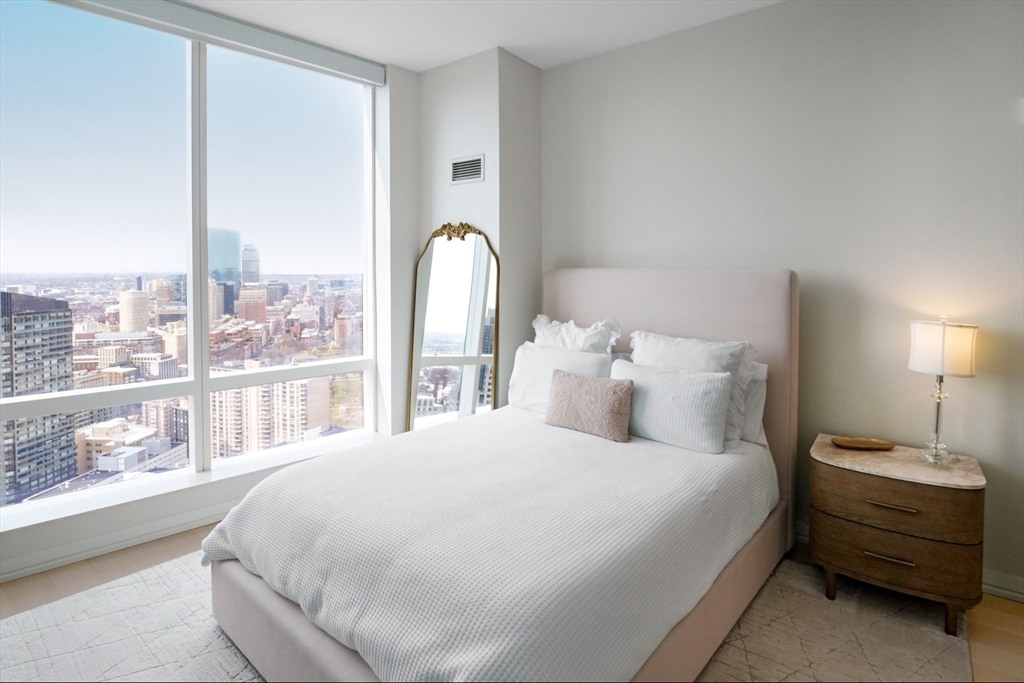 1 Franklin St # 4602