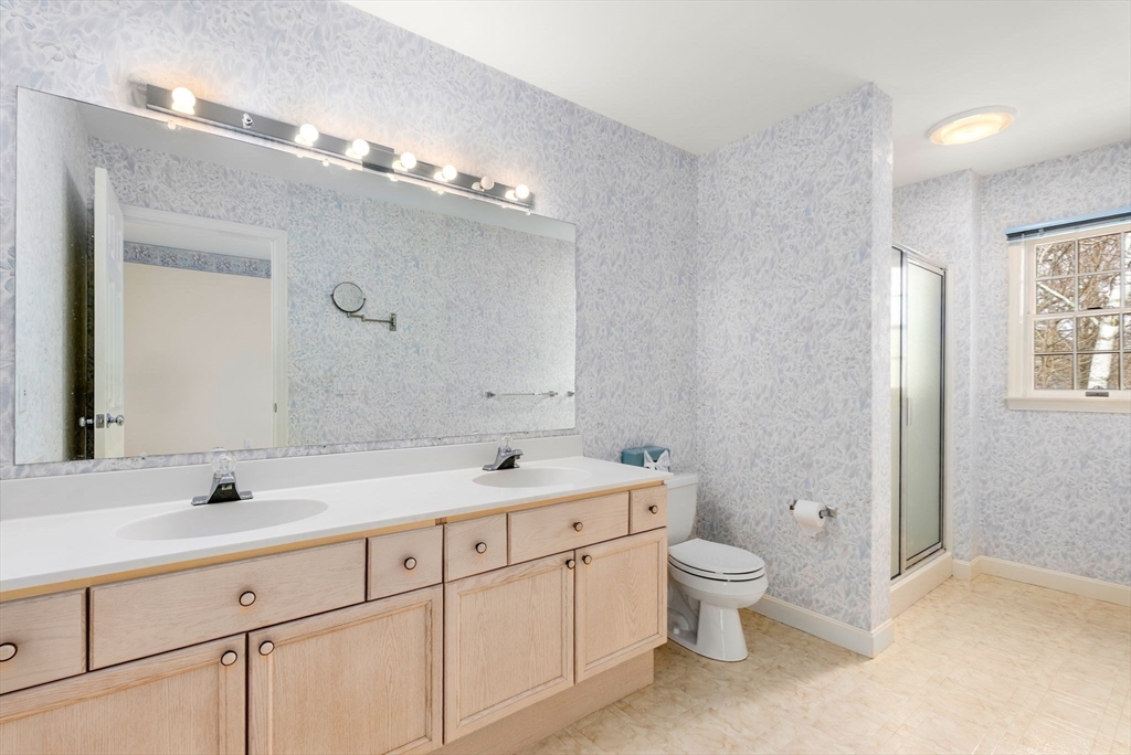 3 Parker Ridge Way # 3
