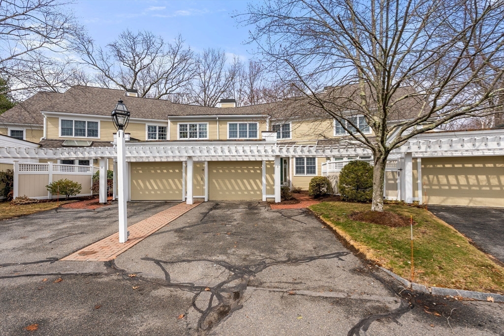 3 Parker Ridge Way # 3