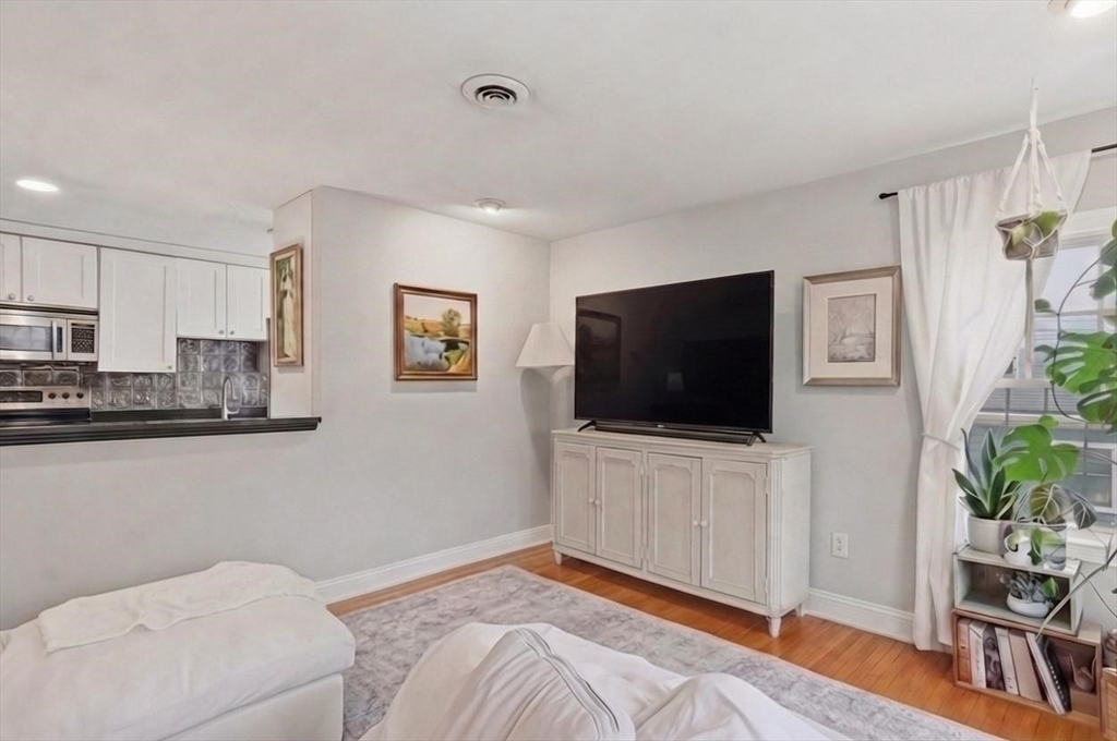 36 Washington Street # 3A