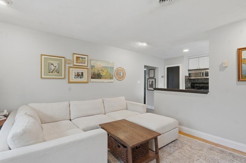 36 Washington Street # 3A