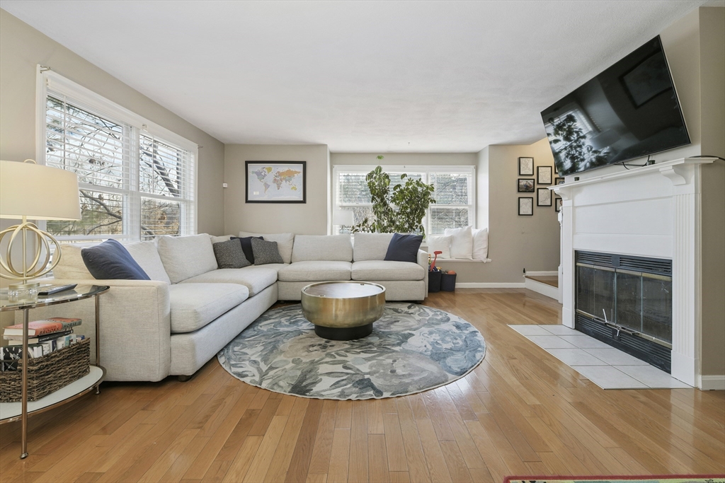 1045 Washington Street # 1