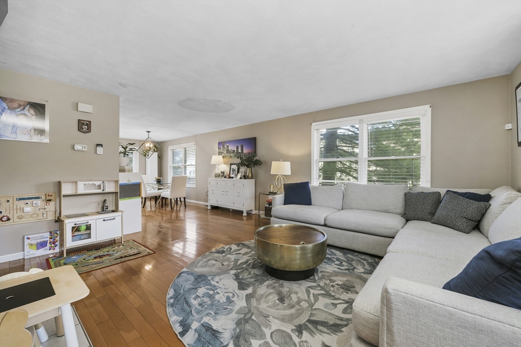 1045 Washington Street # 1