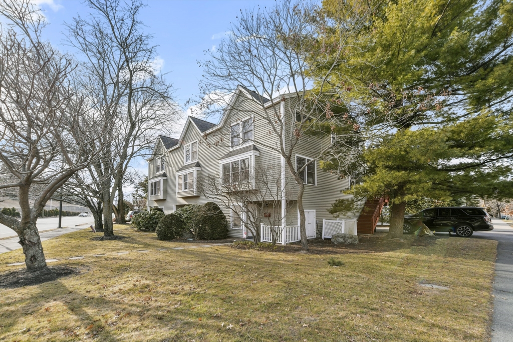 1045 Washington Street # 1