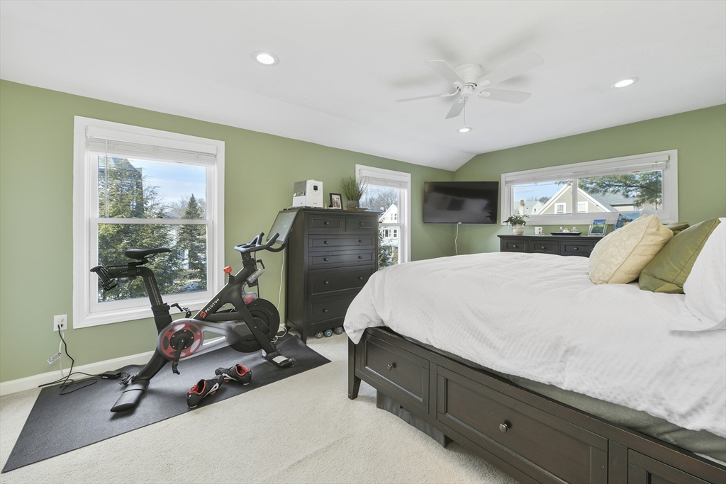 1045 Washington Street # 1
