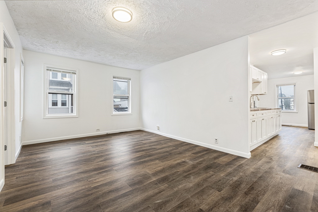 93 Warren Street # 1