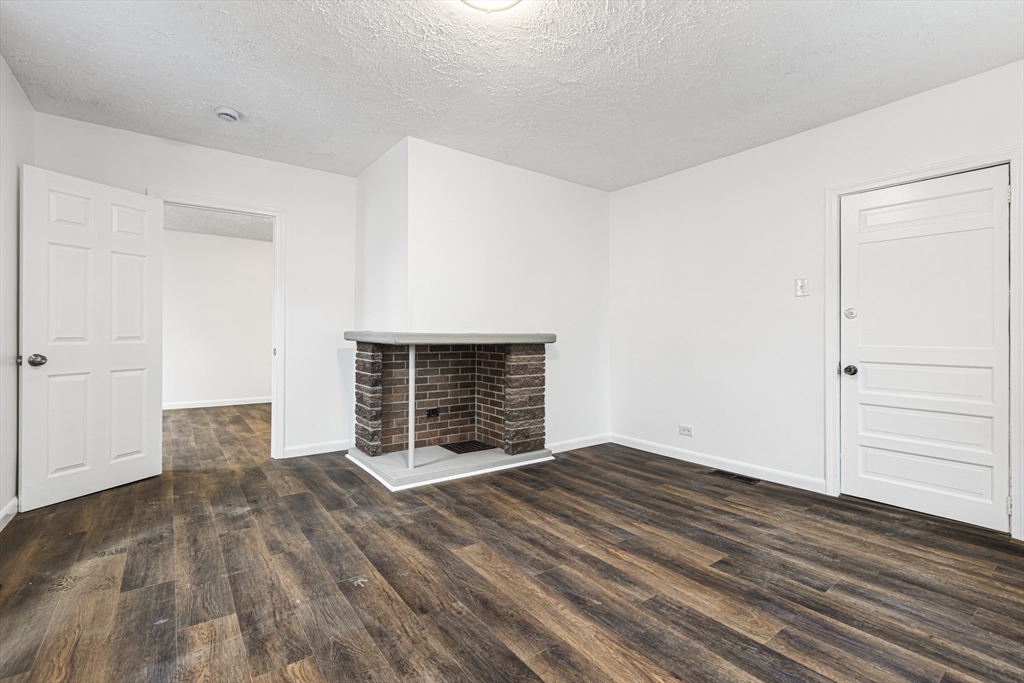 93 Warren Street # 1