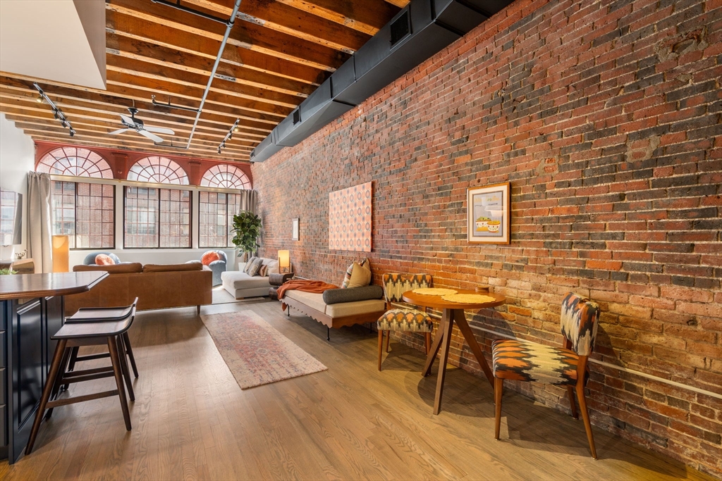120 Fulton Street # 2C