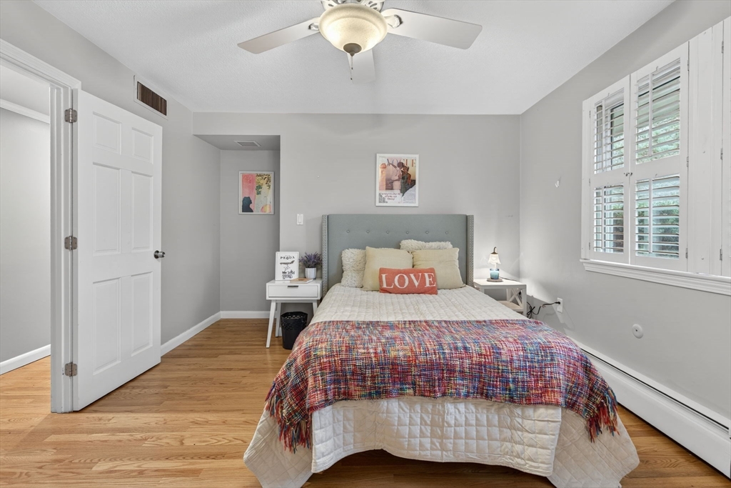 17 Karlton Cir