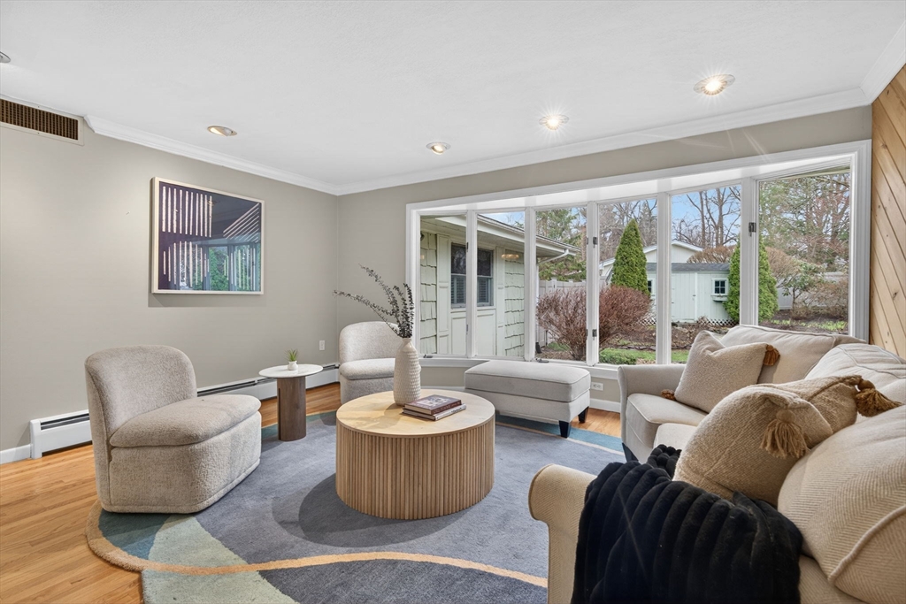 17 Karlton Cir