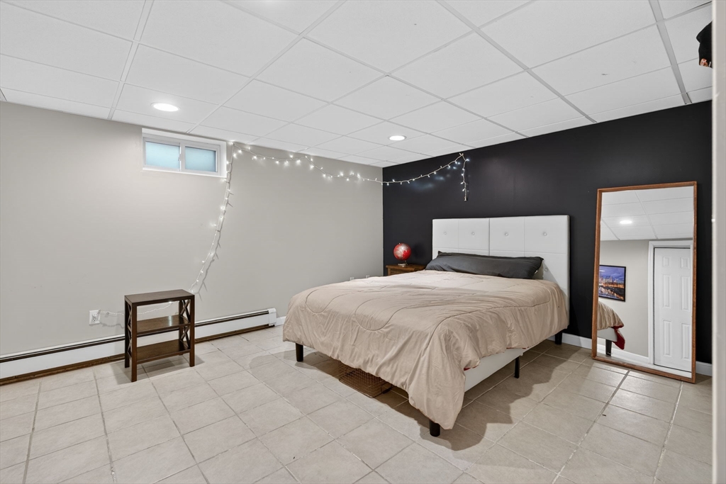 17 Karlton Cir