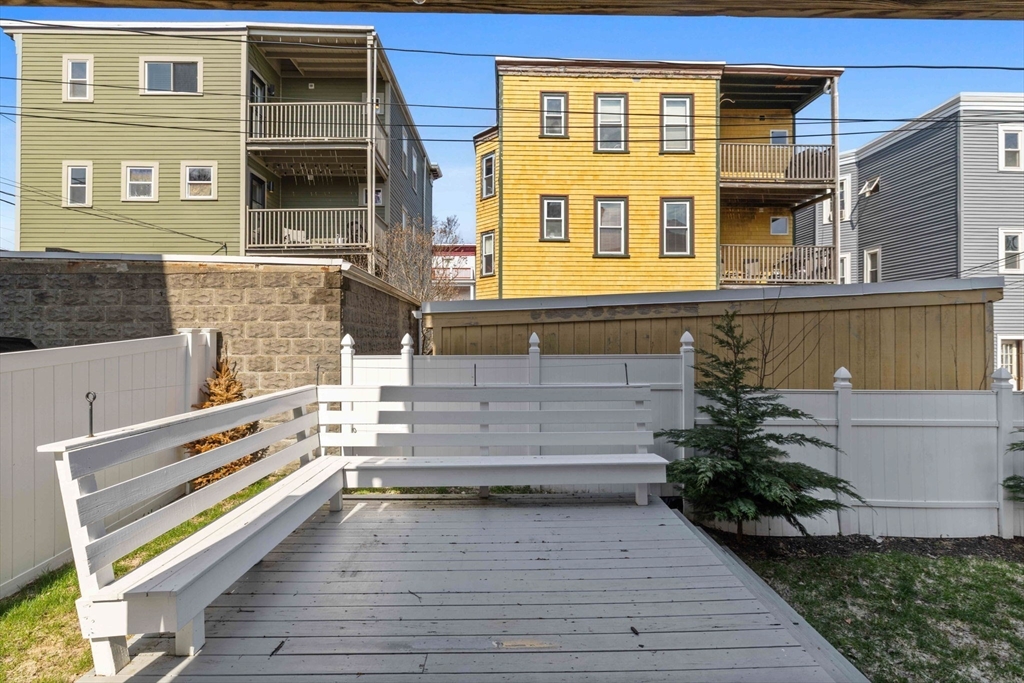 63 Downer Ave # 1
