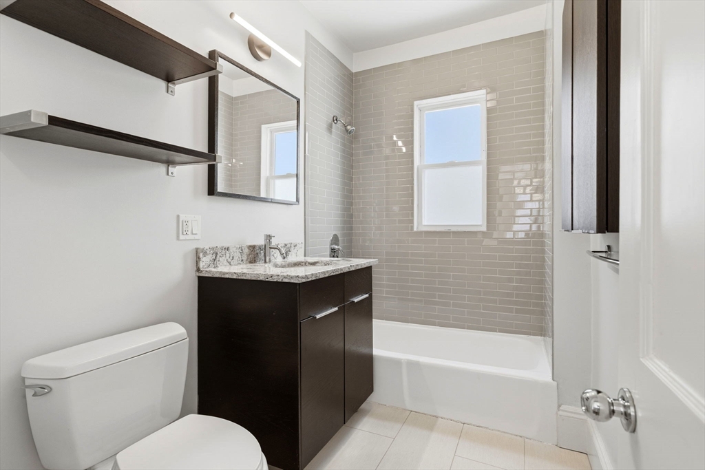 63 Downer Ave # 1