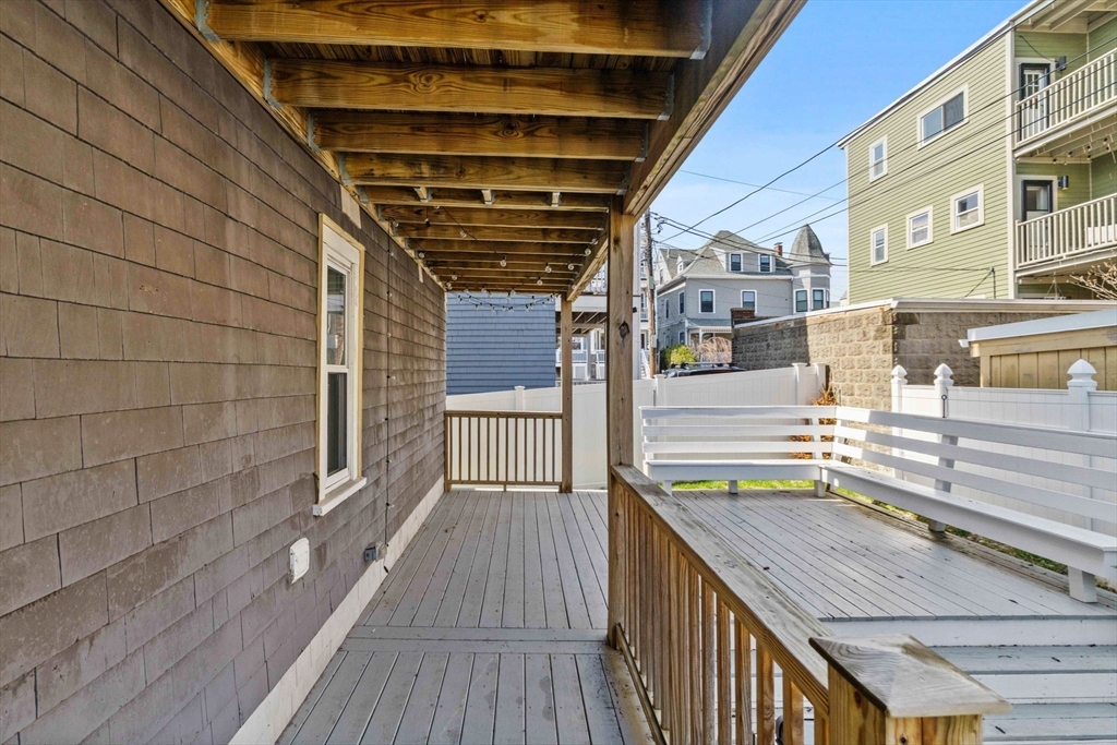 63 Downer Ave # 1