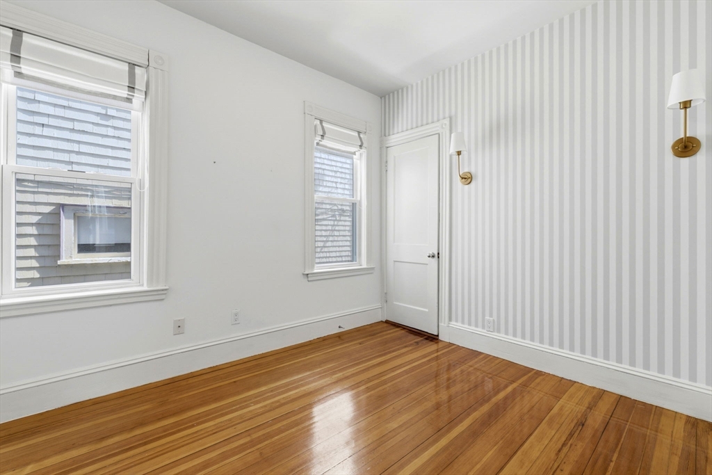 63 Downer Ave # 1