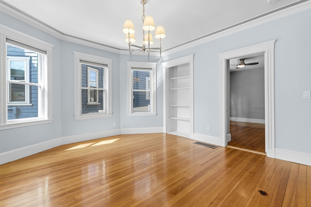 63 Downer Ave # 1