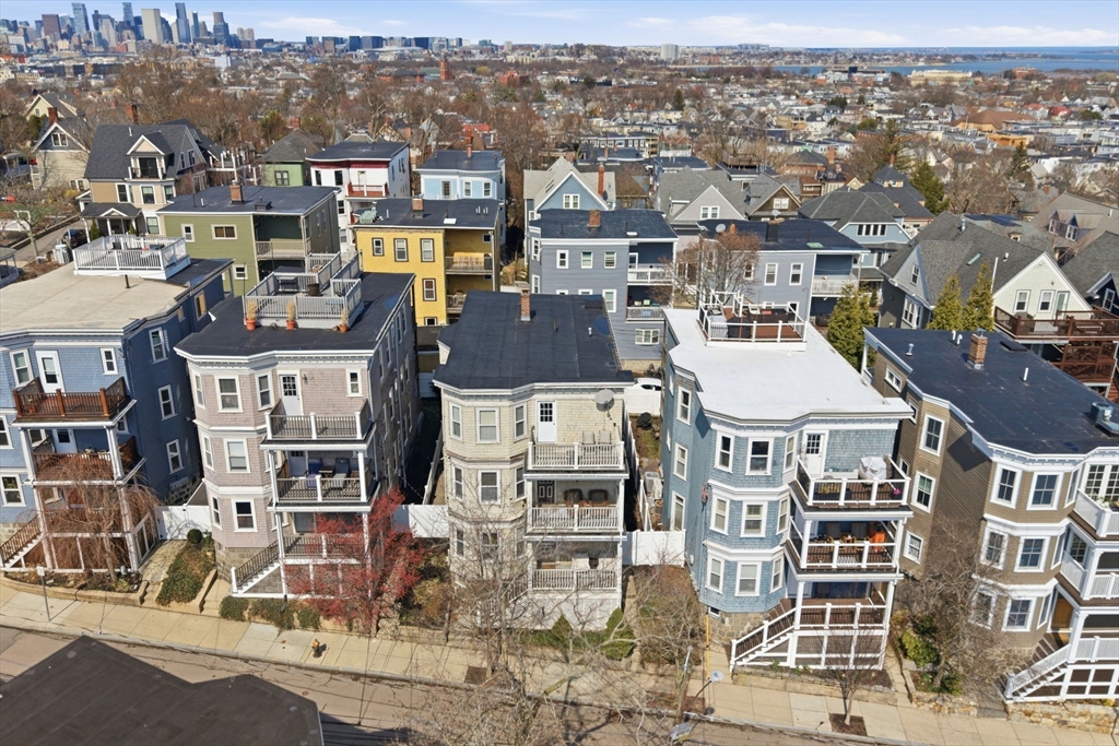 63 Downer Ave # 1